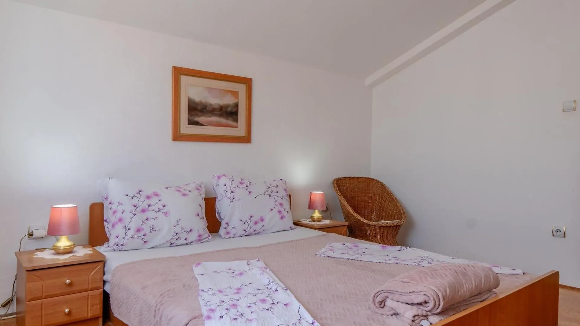 Apartments Bozena Vir