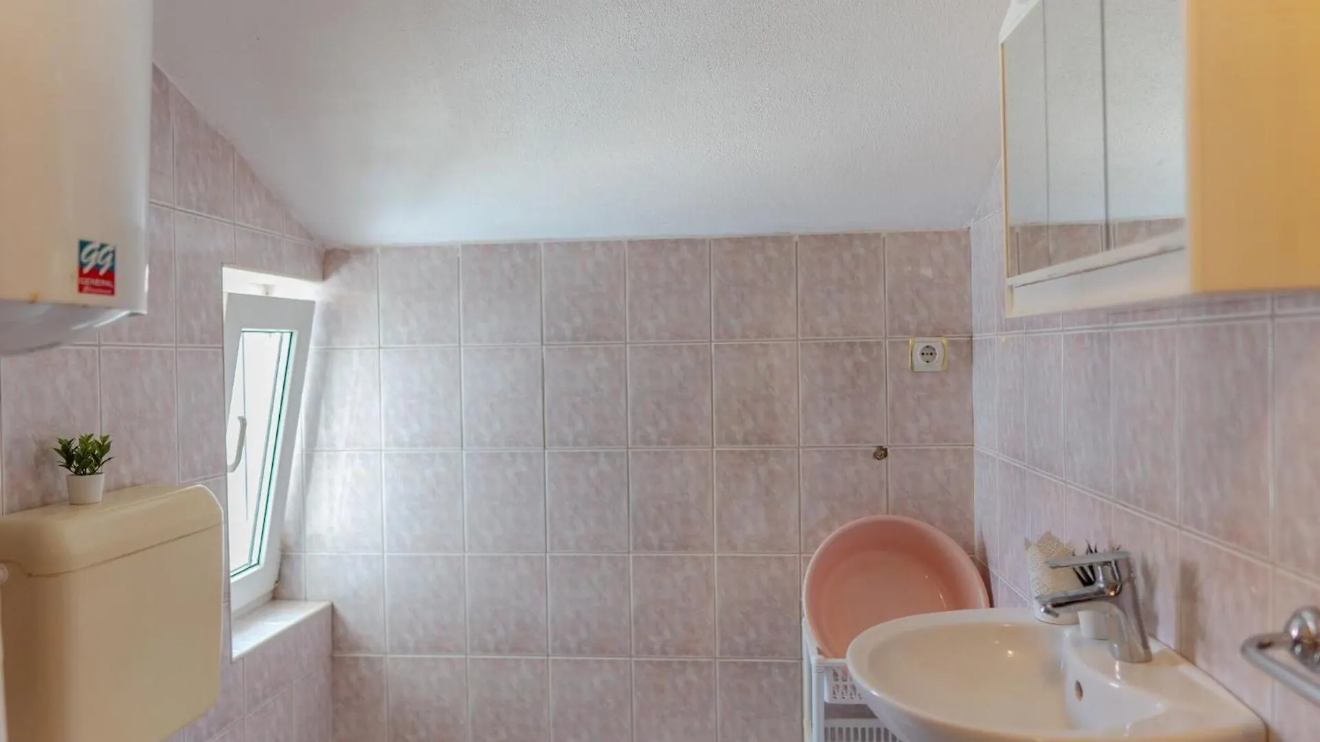 Apartments Bozena Vir 0*,  Croatia