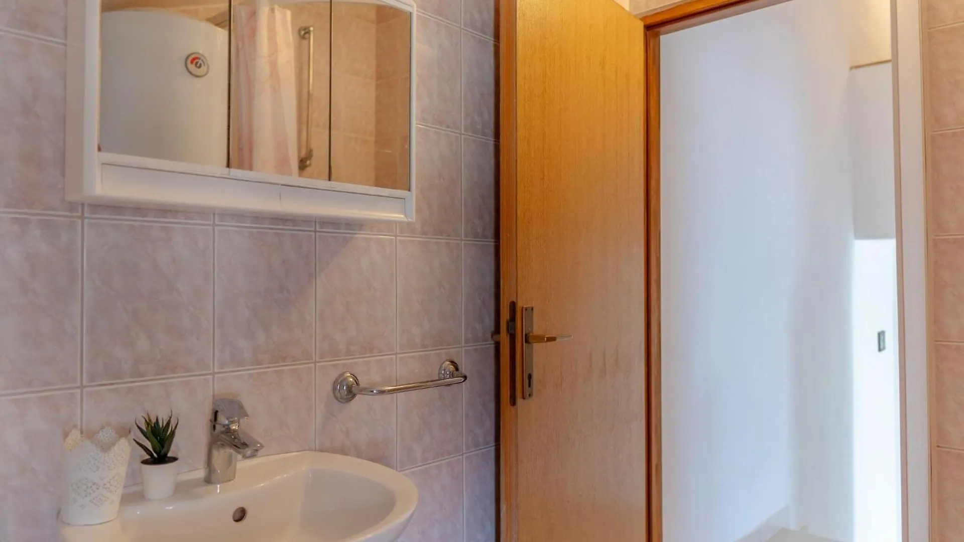Apartments Bozena Vir