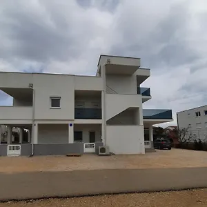 Apartmán Matkovic, Vir