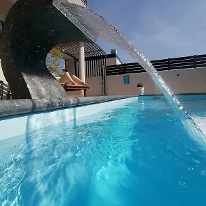  Apartment Holiday&suite Klanac